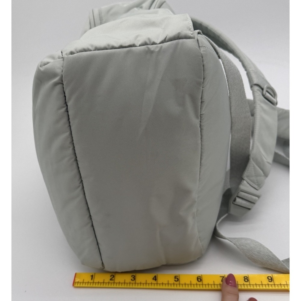 Under Armour Studio Campus Backpack UA Storm 15 Laptop Water Resistant - Picture 9 of 16